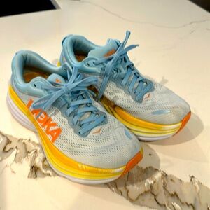 HOKA Bondi 8 Tennis Shoes Size 7 US